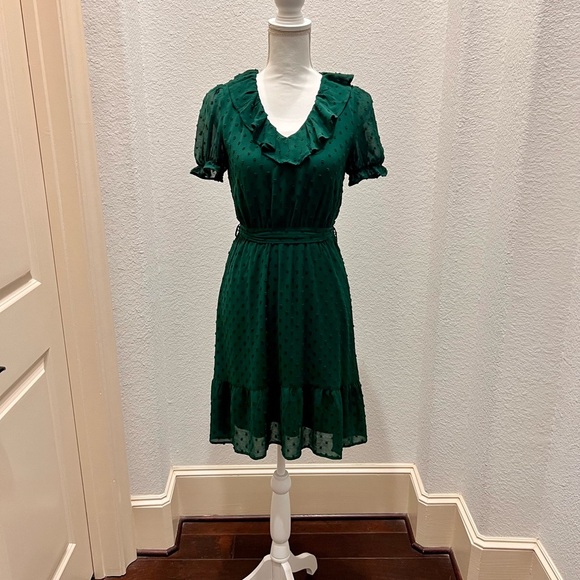 Monteau Dresses & Skirts - 🔥BUY TWO GET ONE 50% OFF🔥
*Discount applied when you create a bundle*